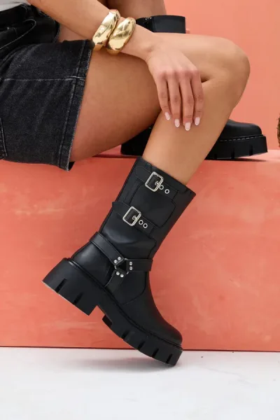 BOTAS CANELA